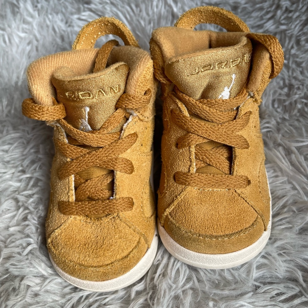 Nike Air Jordan Retro BT Golden Harvest Wheat Toddler Kids Shoes size 4